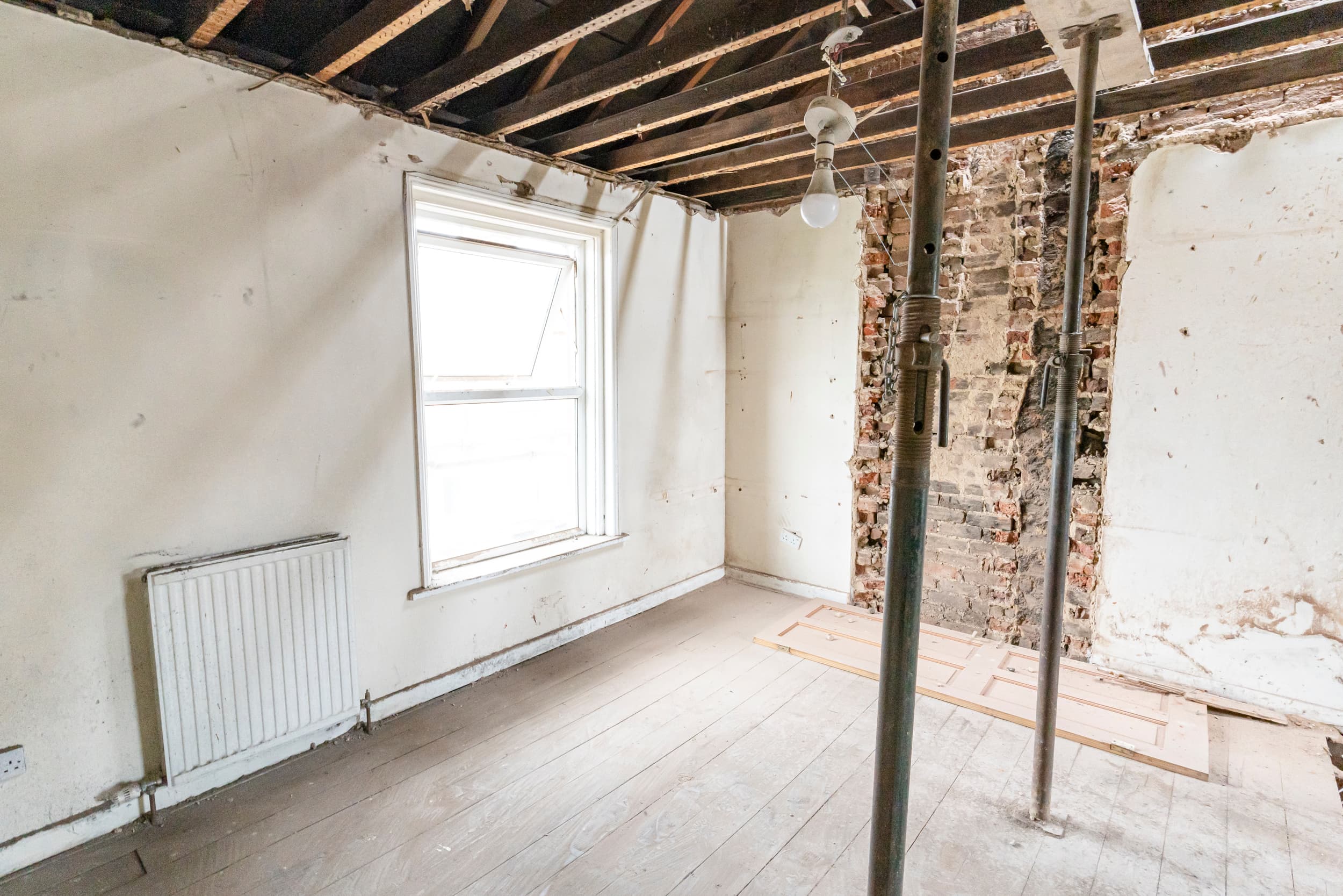 Bridging Finance for a First-Time HMO Landlord with Pre-Agreed Exit